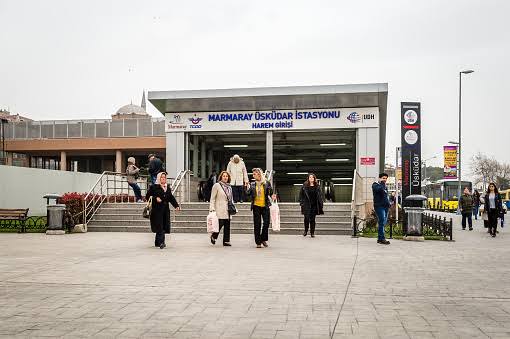 Marmaray’da korku dolu anlar! Yolcular dışarı çıkarıldı: Derhal peronları terk edin anonsları yapıldı