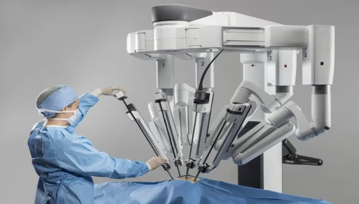 Türkiye’de İlk Defa Robotik Cerrahi Yapıldı